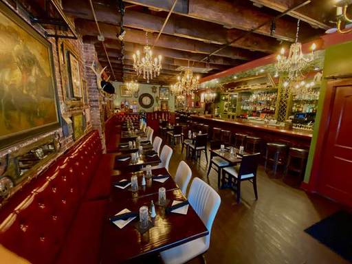 IMG_4274-Interior-Wide-Shot-WEB-1920.jpg